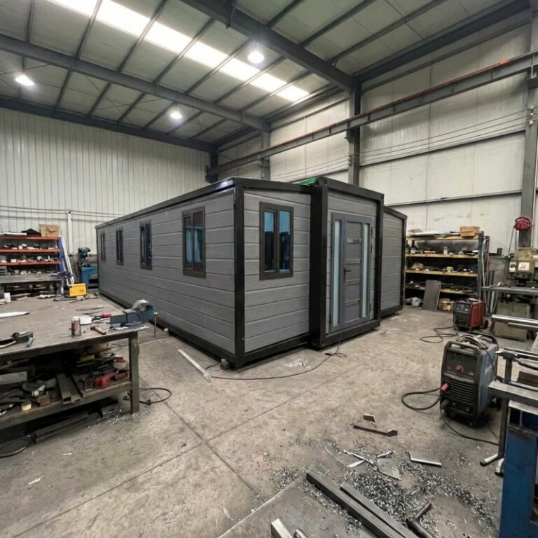 A Chinese mobile expandable house in the production process at the factory. This modular house is designed for easy mobility and expansion, providing flexible space solutions.